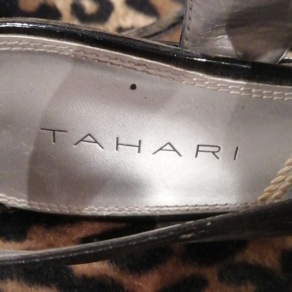 High heel cuties - Picture 2 of 3